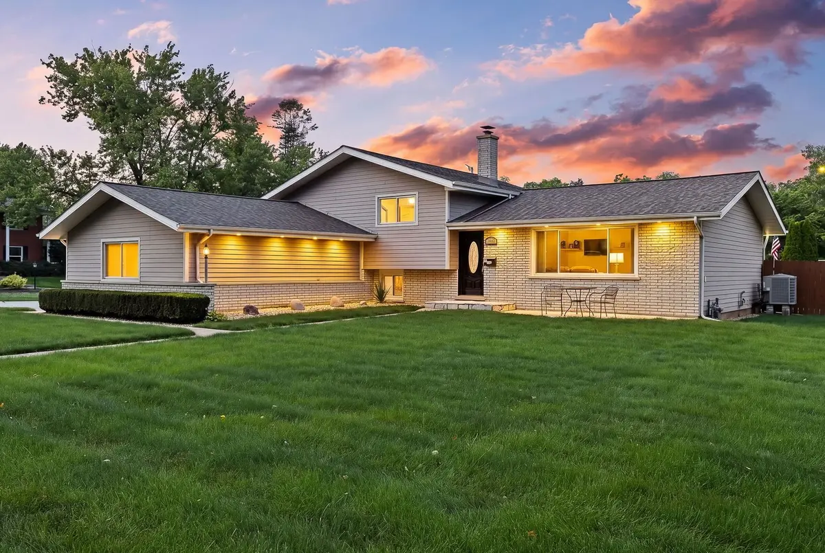 1236 Sandpiper Lane
