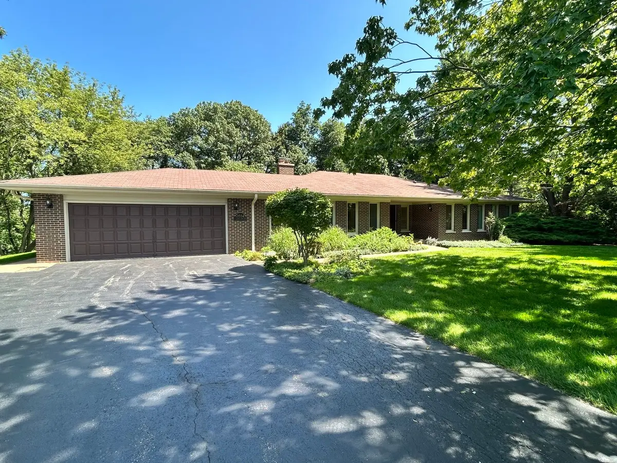 21554 W Countryside Valley Drive