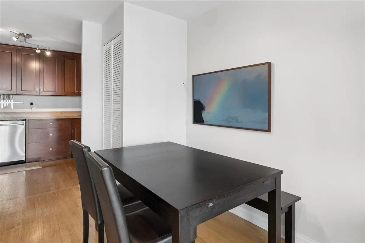 1560 N Sandburg Terrace