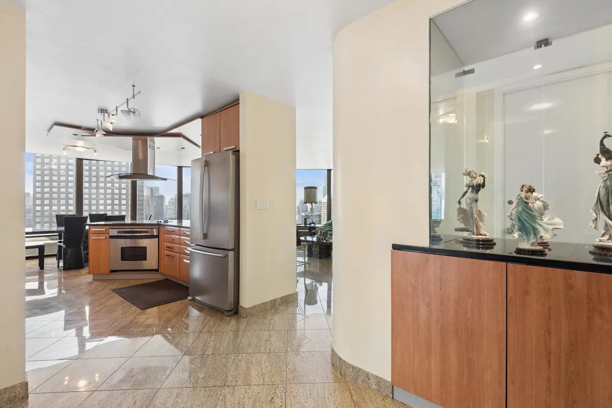 505 N Lake Shore Drive