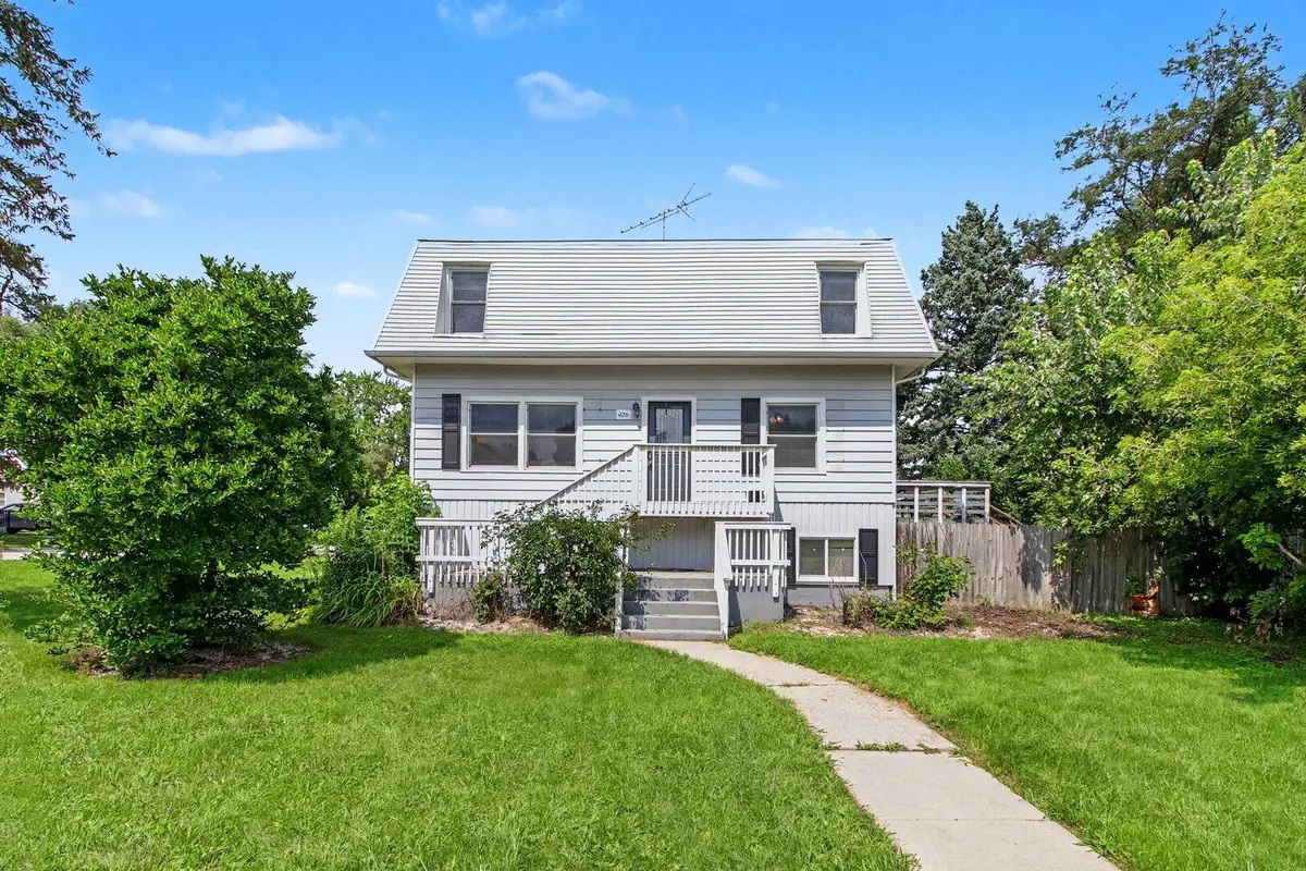 426 Redwing Drive