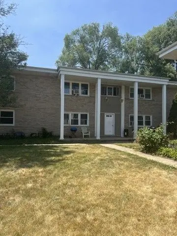 320 N PRINCETON Avenue
