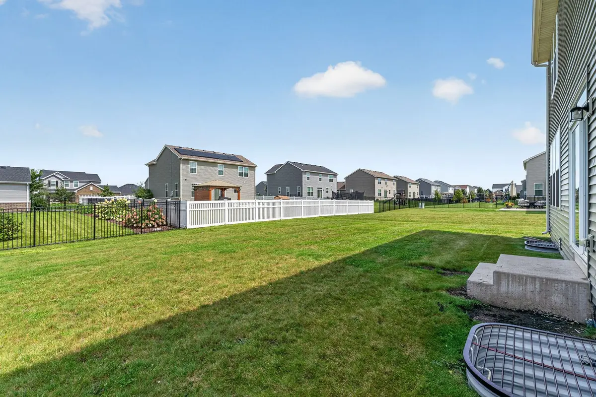 14940 W Quincy Way