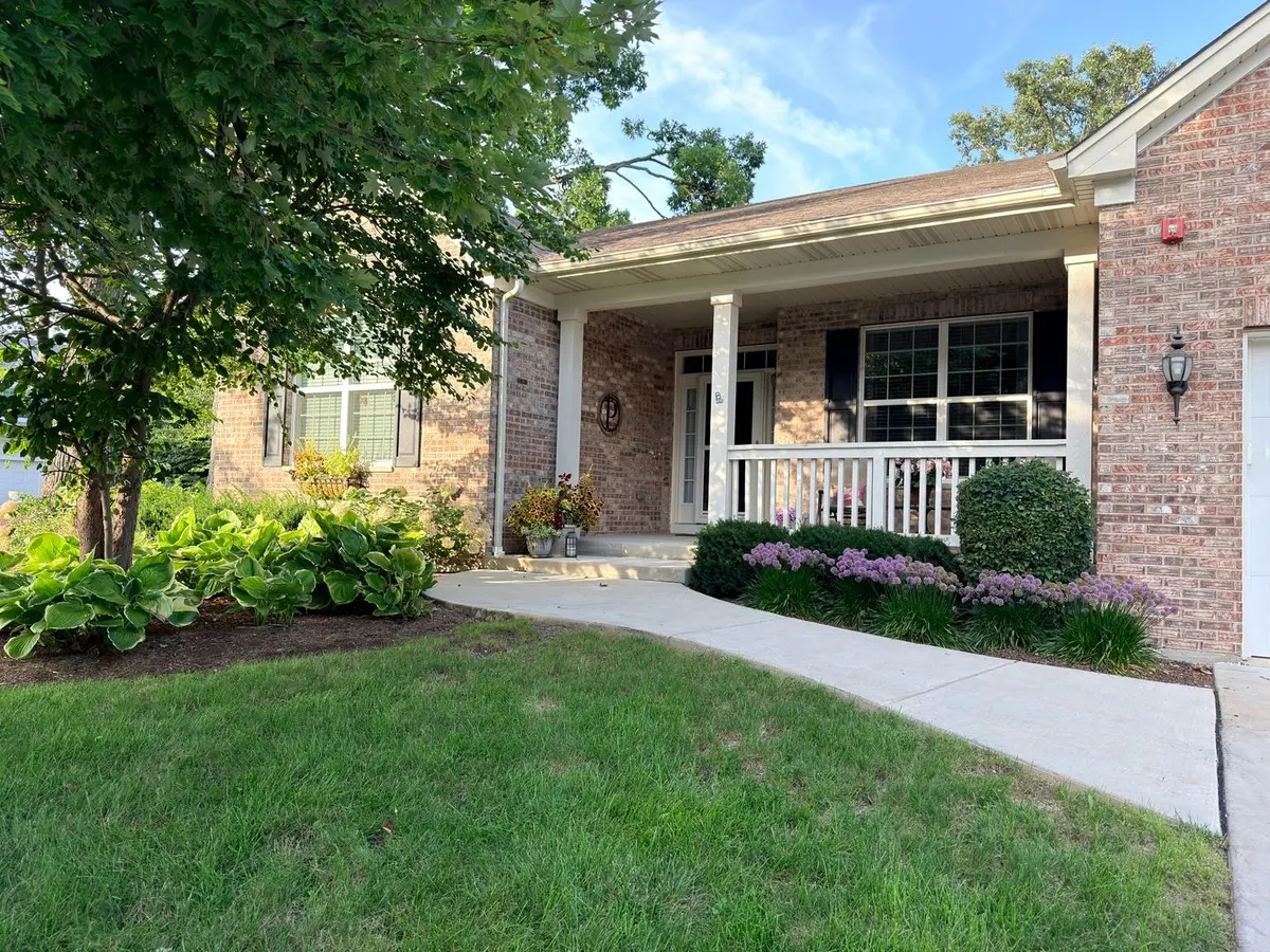 1707 Pondview Drive