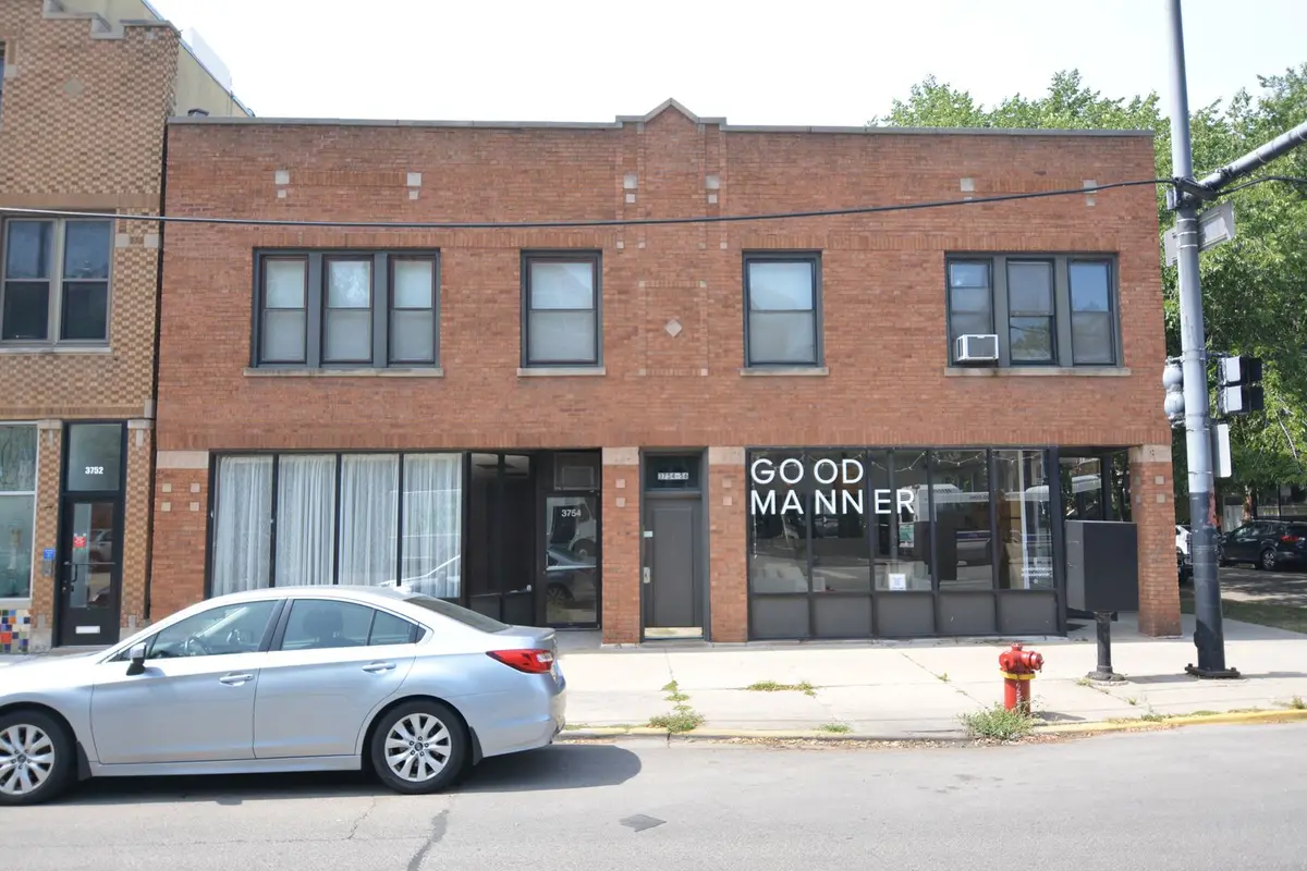 3756 N Ashland Avenue