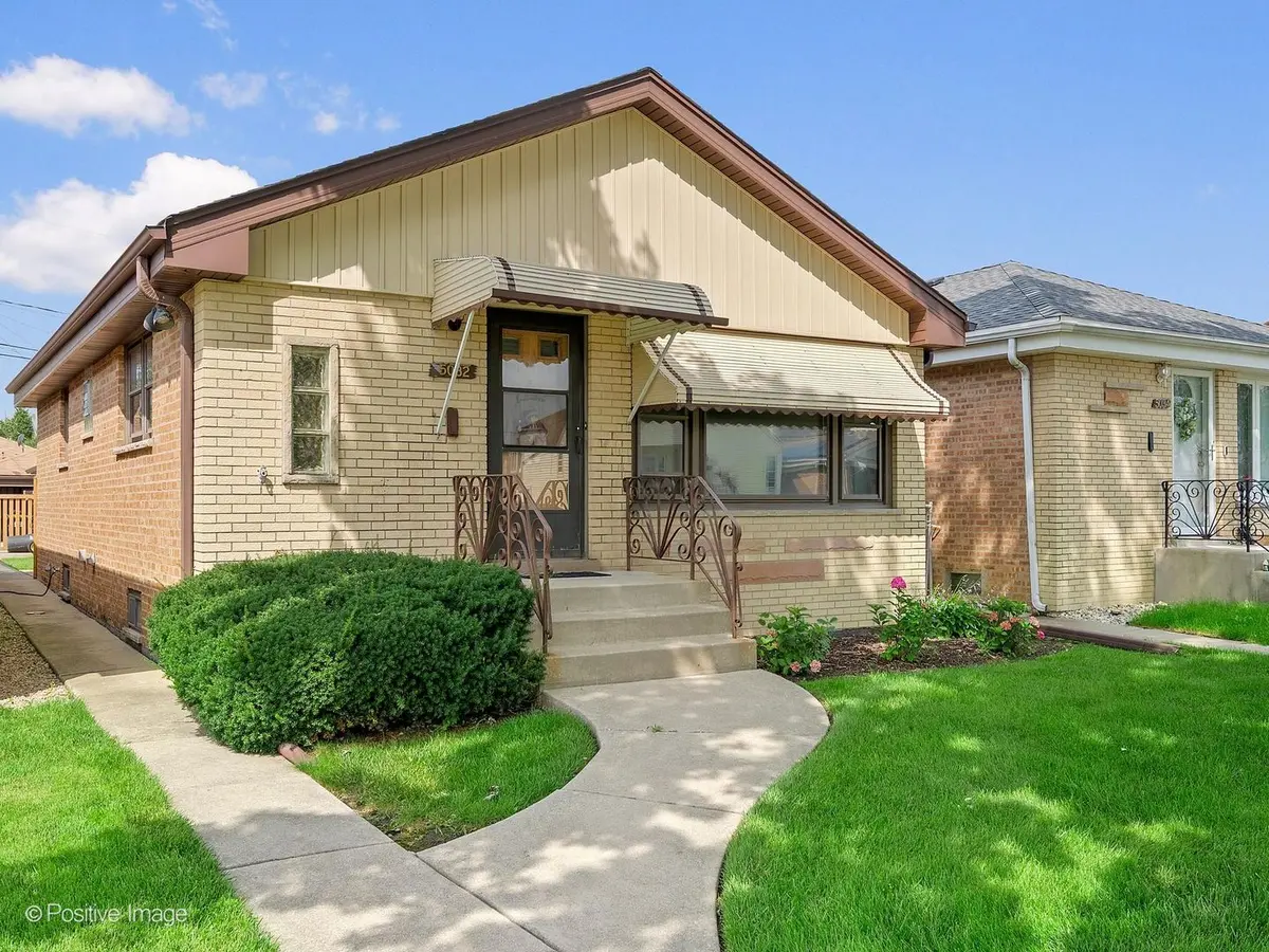 5032 Michigan Avenue