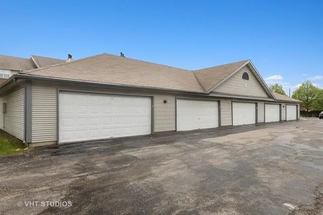 95 Kensington Circle