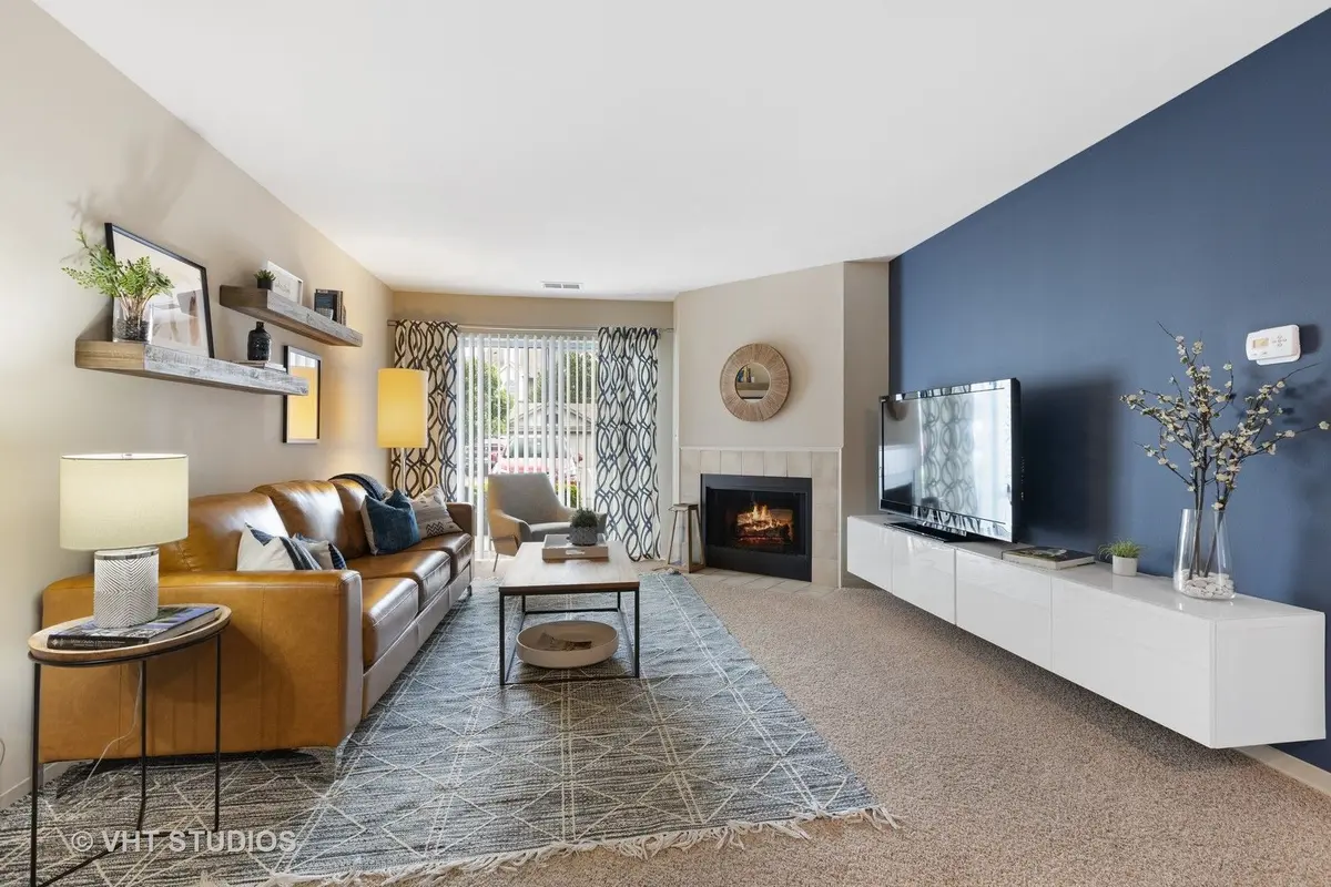 28 Sterling Circle
