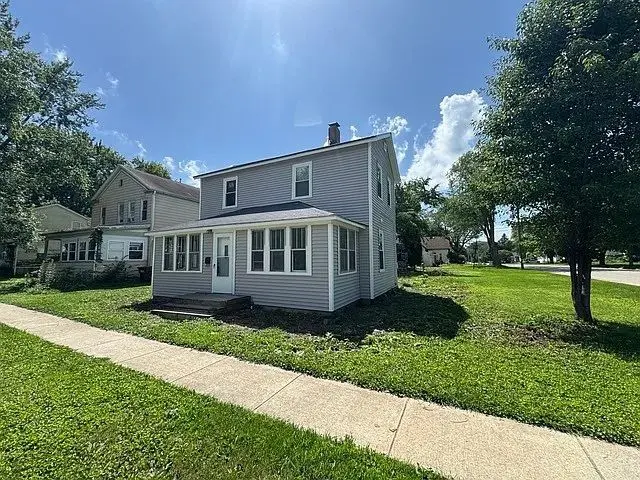 526 N 8th Street