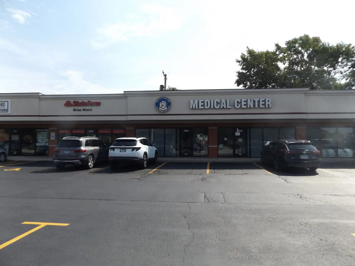 1127 S ARLINGTON HEIGHTS Road