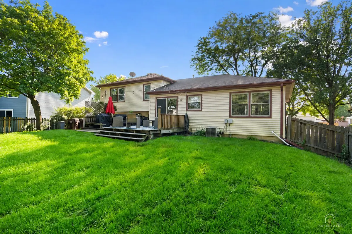 1434 Coral Reef Way