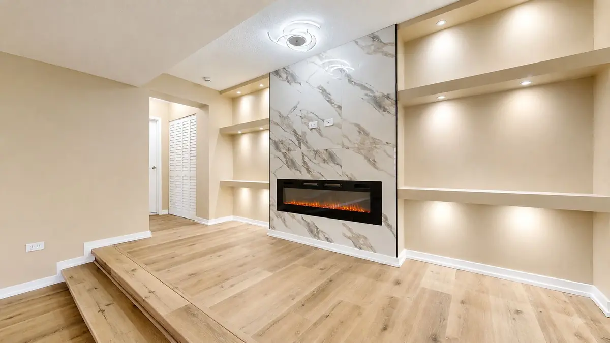 8815 W Golf Road