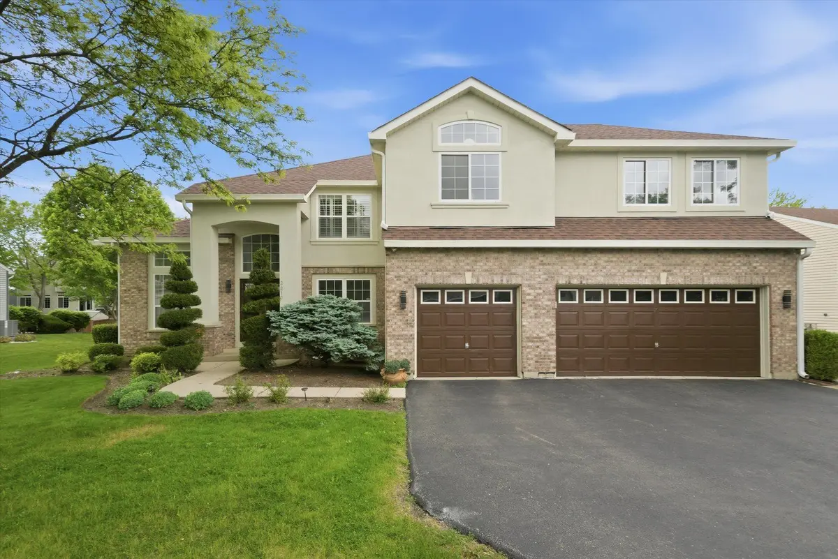 2210 Fieldcrest Drive
