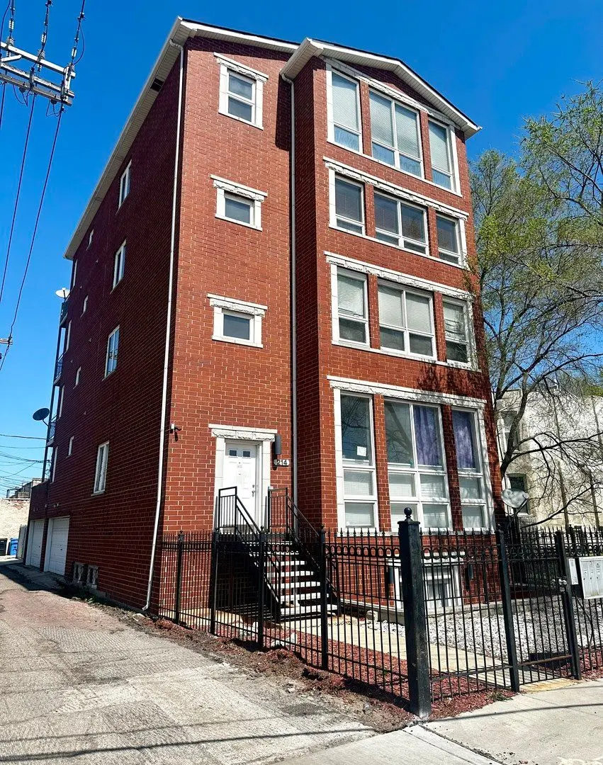 214 E 37th Street