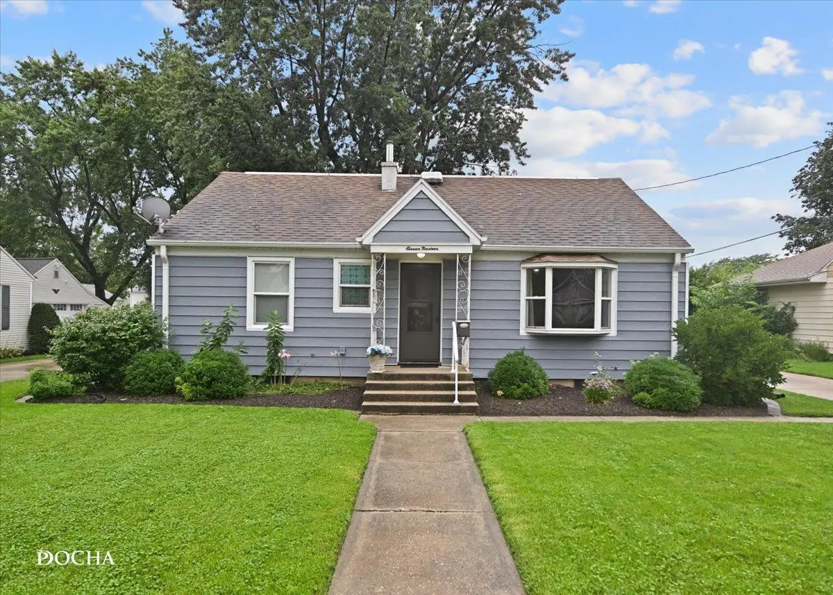 1119 Charles Street
