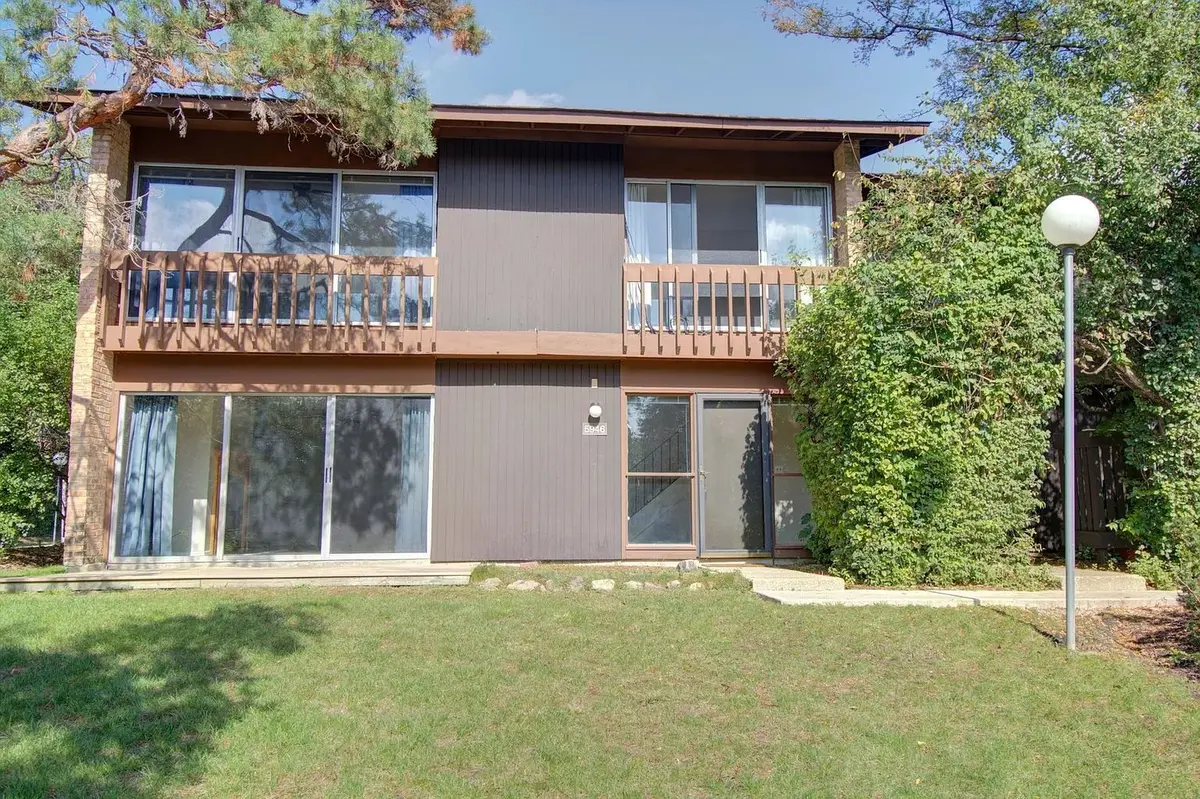 5946 GREENVIEW Road