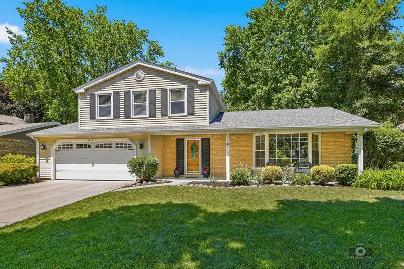 619 E Bauer Road