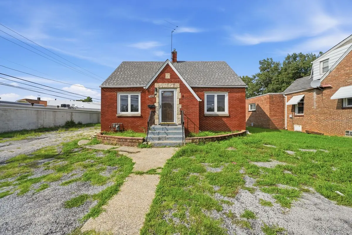 404 River Oaks Drive