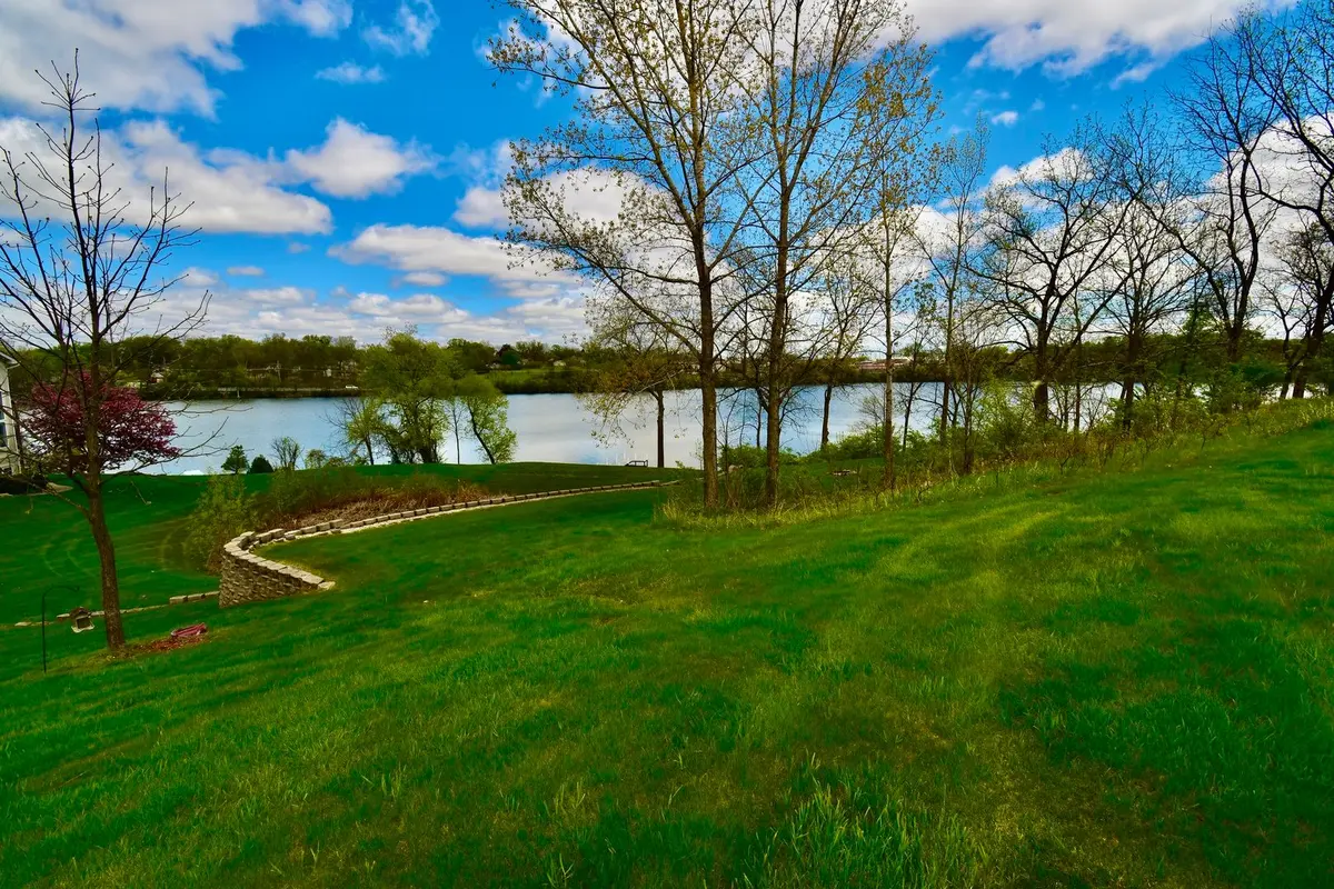 1176 MYSTIC COVE Drive