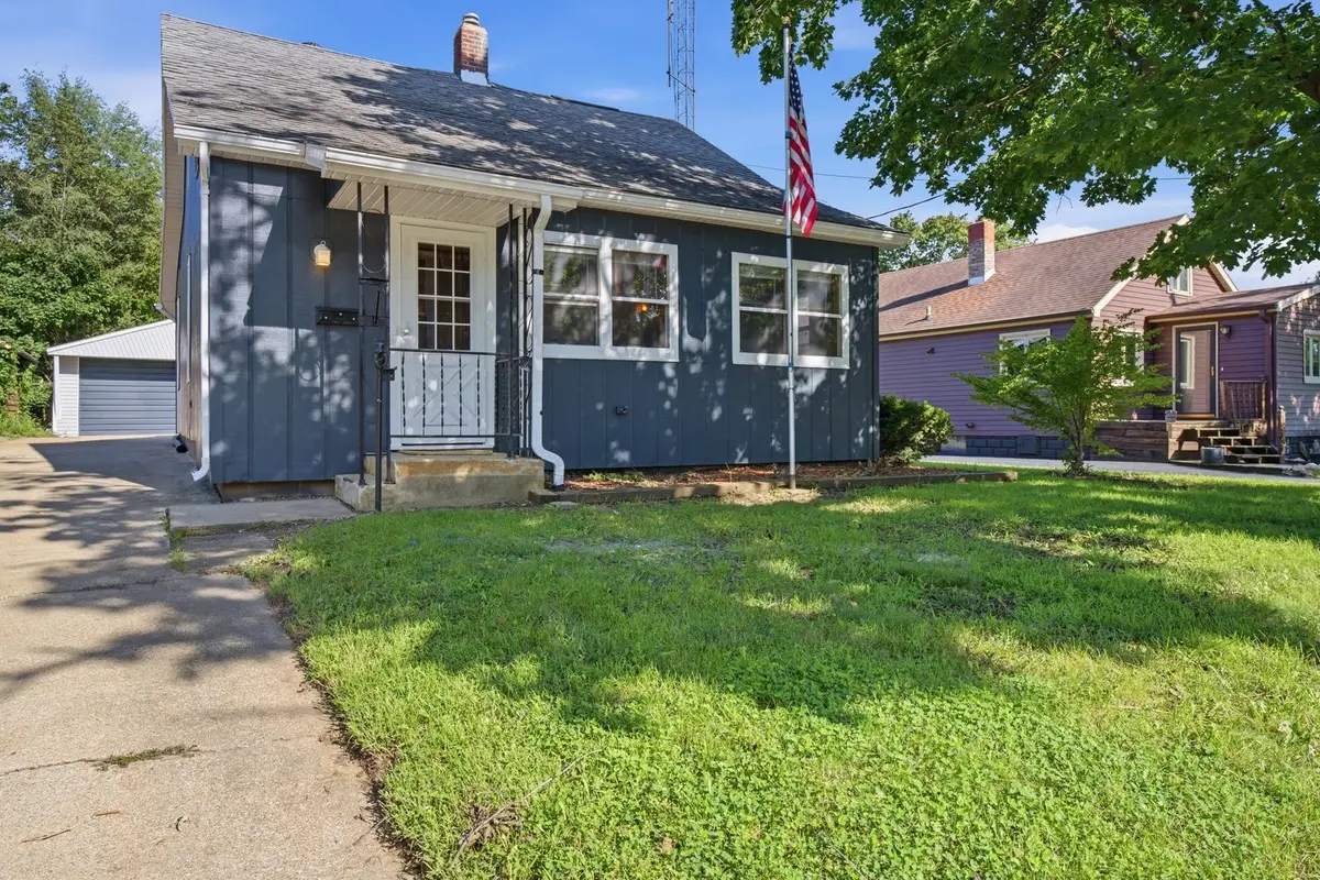 1215 Colton Avenue