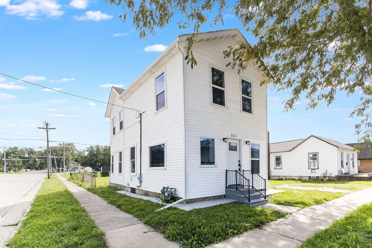 201 W John Street