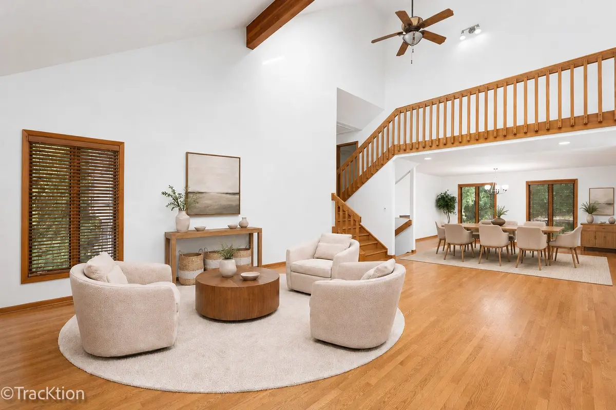 6 Potomac Court