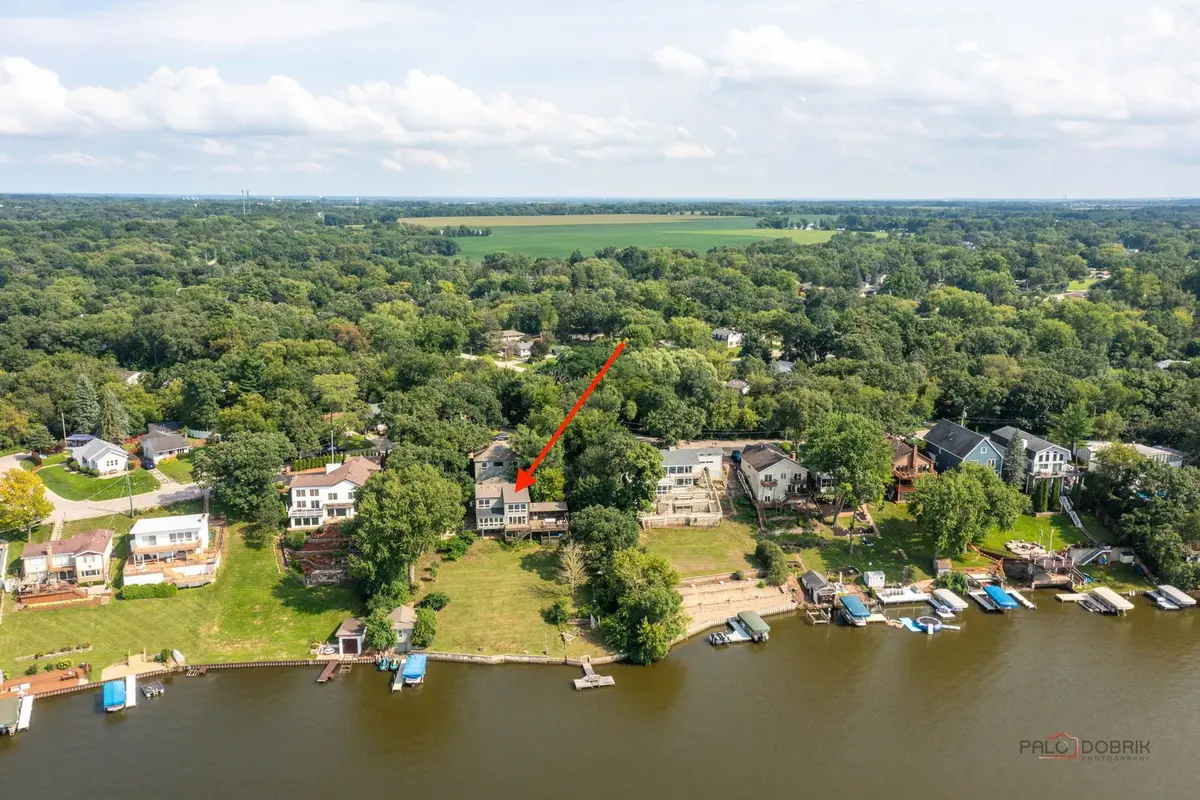 5419 E Lake Shore Drive