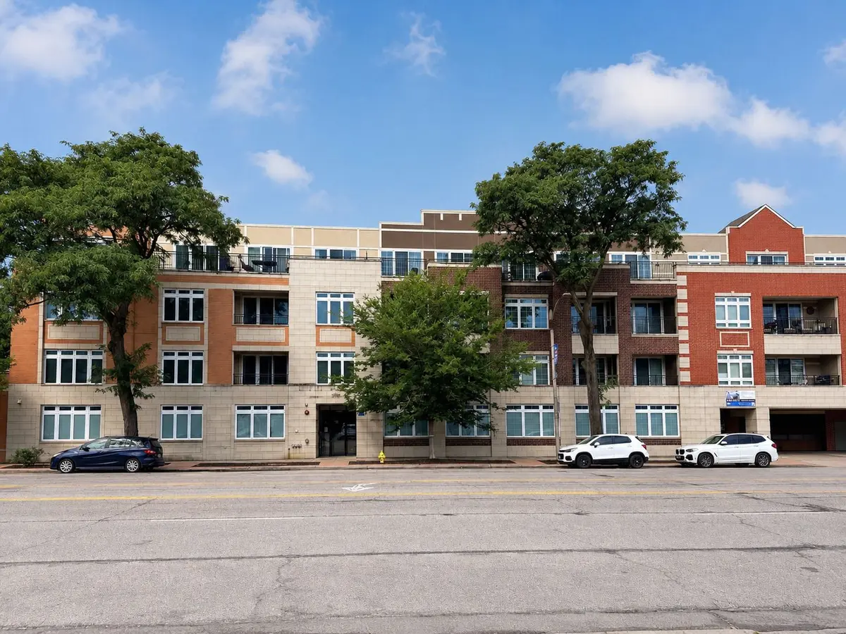 1202 Waukegan Road