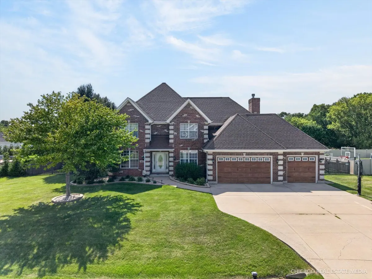 661 Hickman Lane
