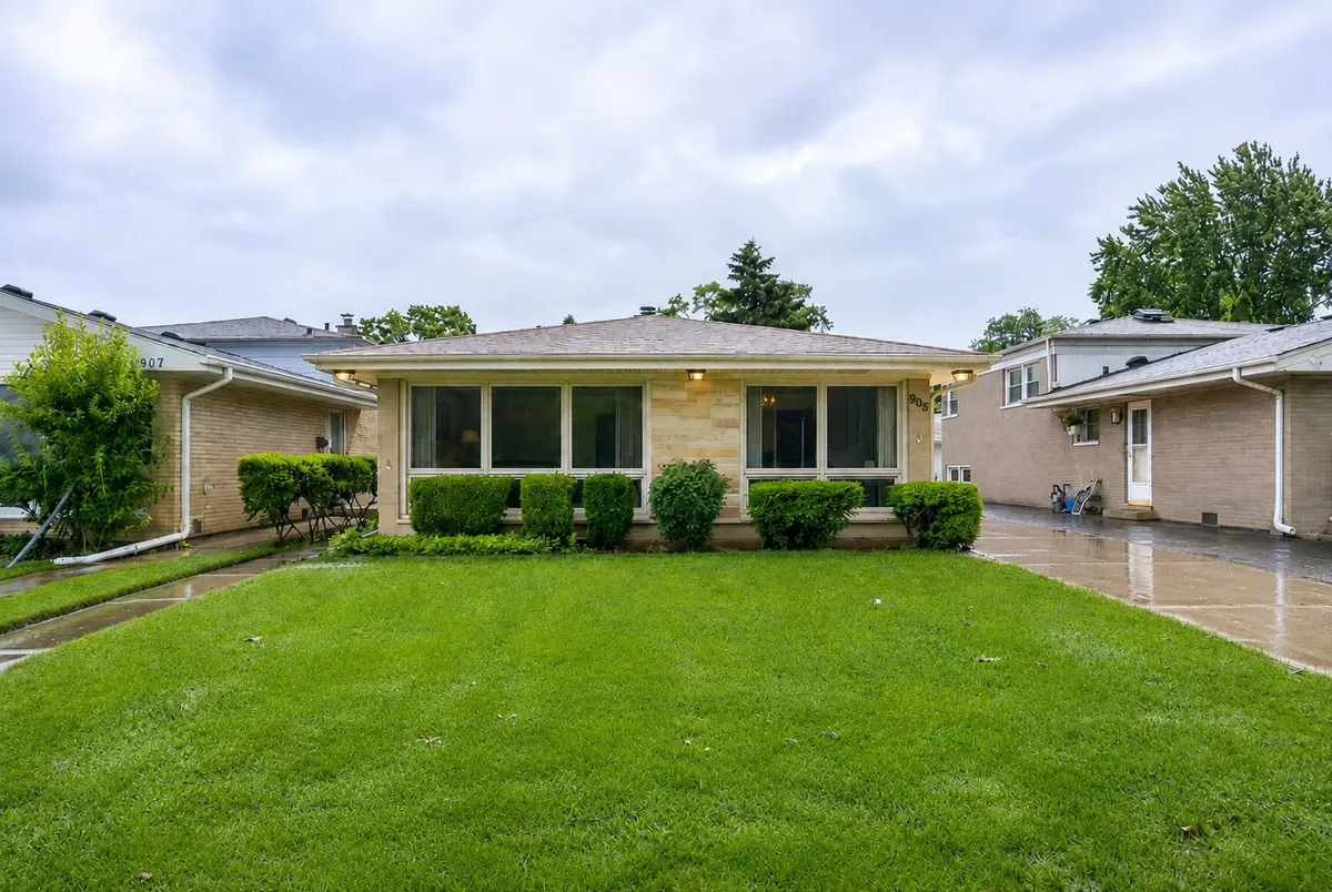 905 Long Road