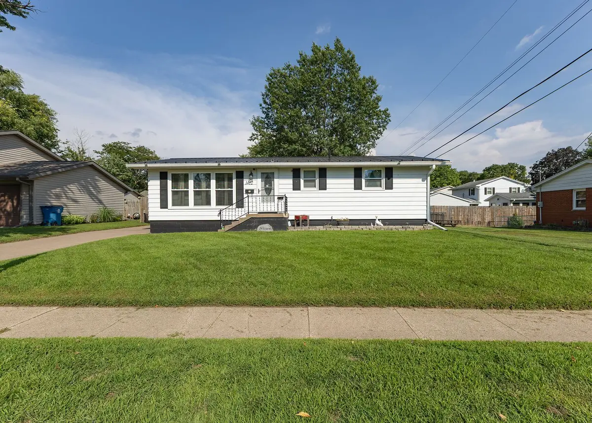 1412 Hiawatha Lane