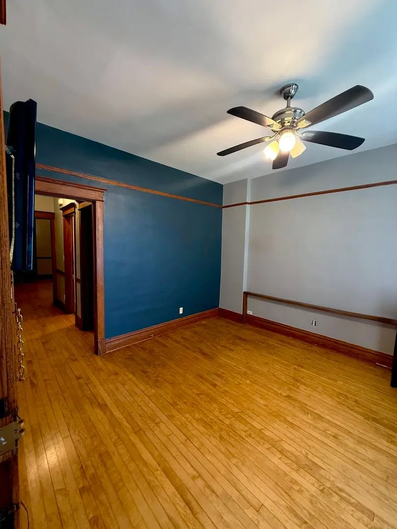 5514 W 23rd Place