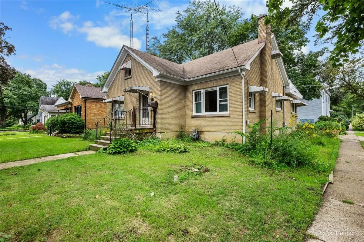 867 Clay Street