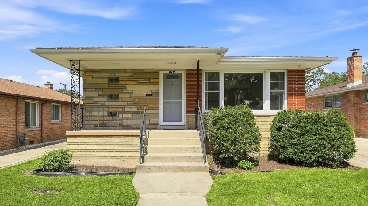 2844 W 99th Street