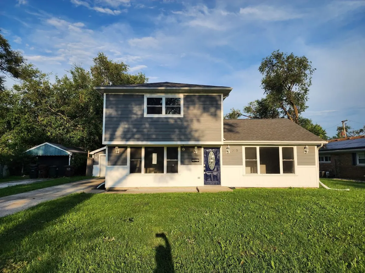 315 Nokomis Street