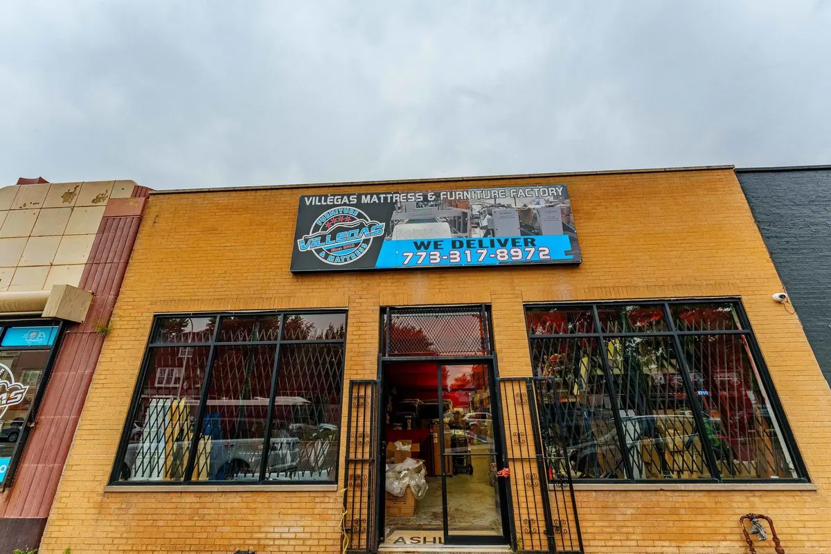 4934 S Ashland Avenue