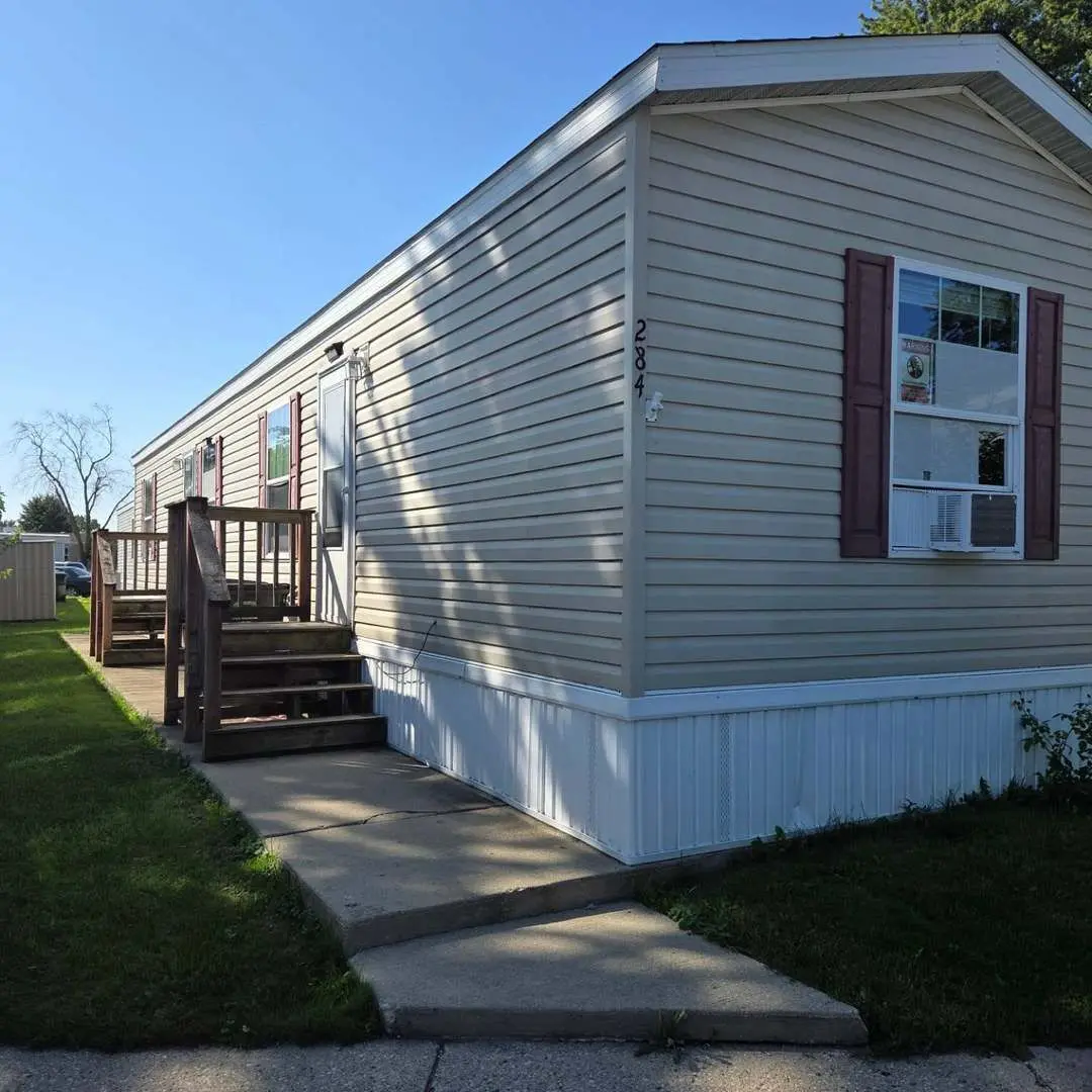 436 W Touhy Avenue