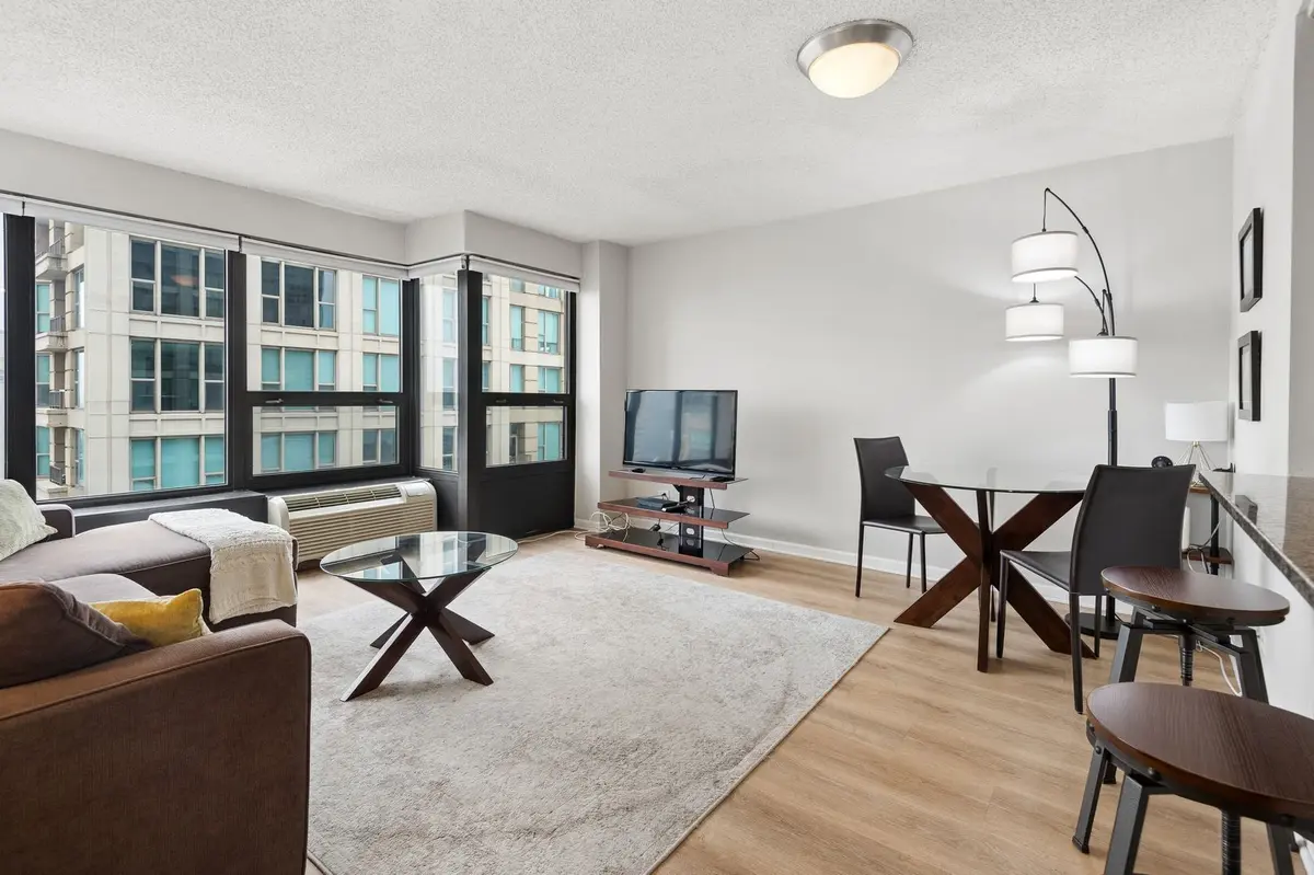 30 E Huron Street