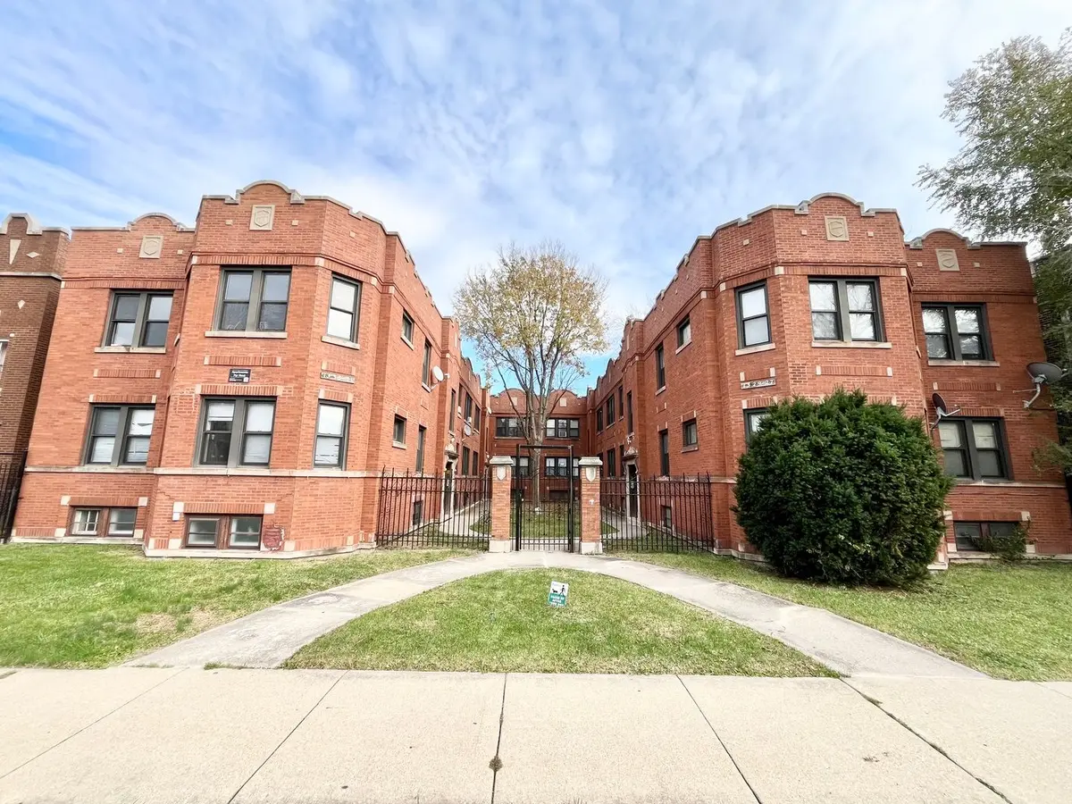 1333 N Lorel Avenue