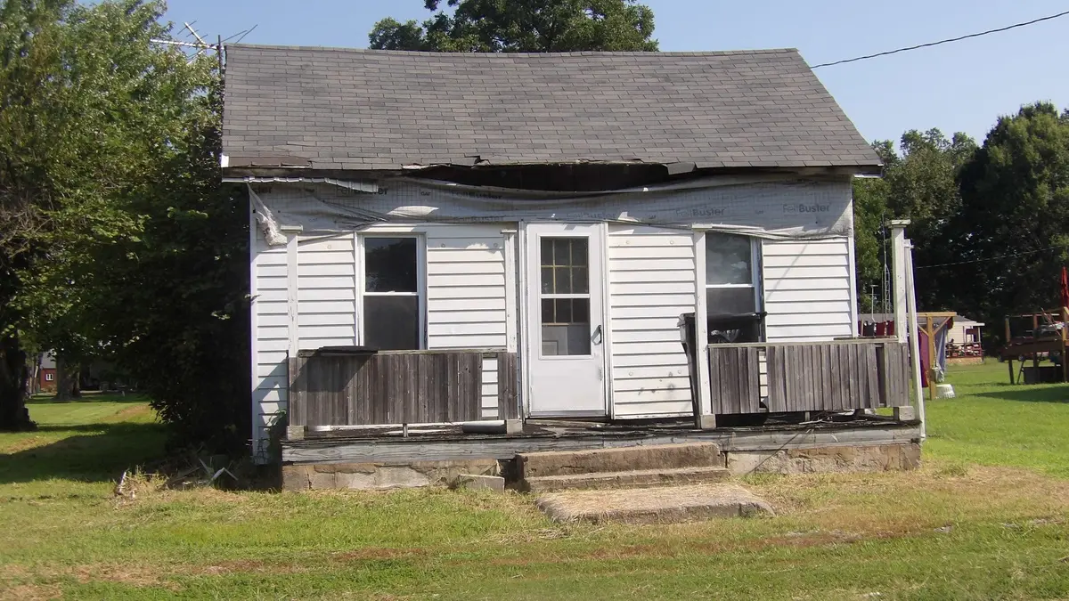 406 W Main Street
