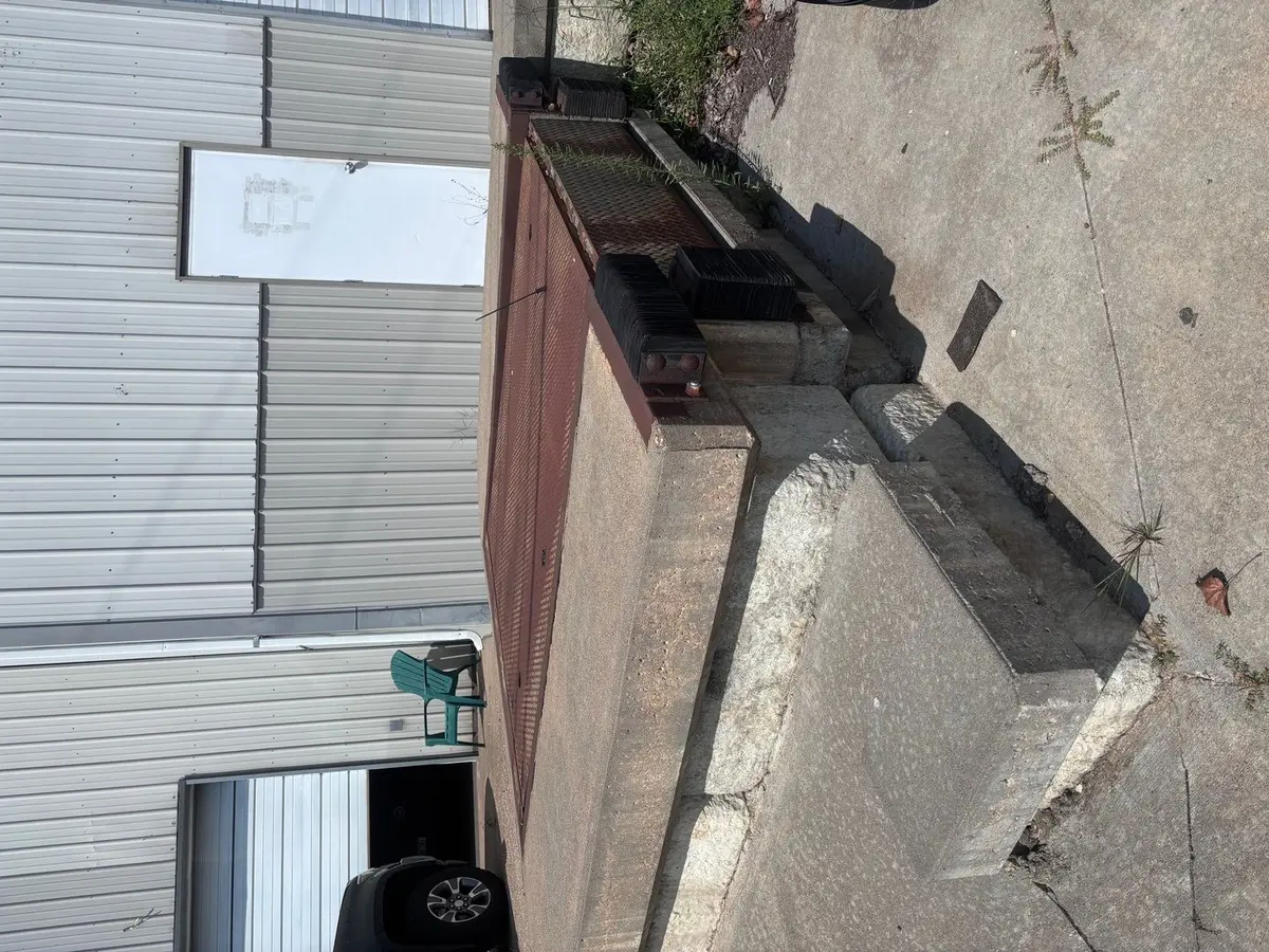 120 Lost Grove Road