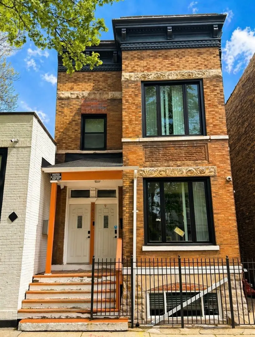 3432 W Cortland Street