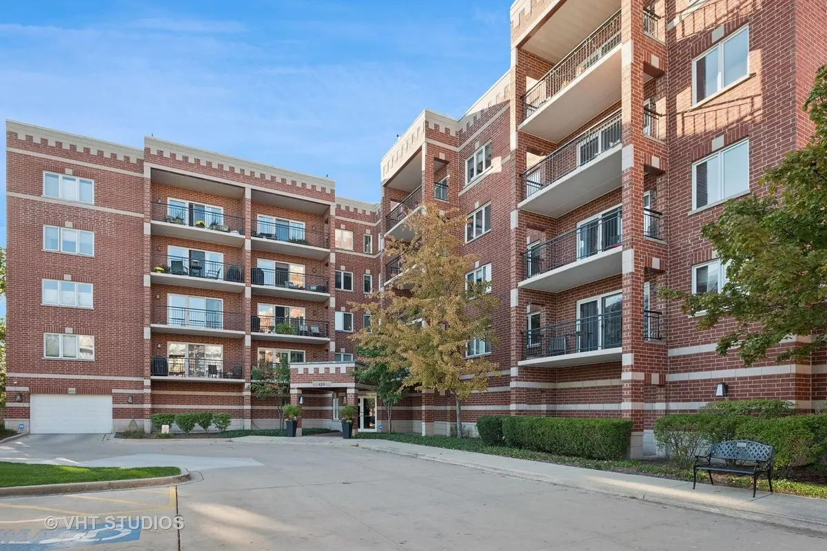 455 W Front Street