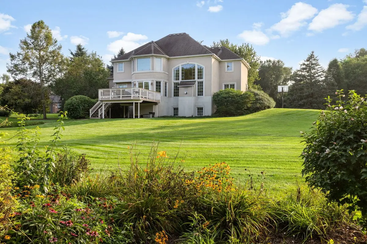 38W590 Barb Hill Drive