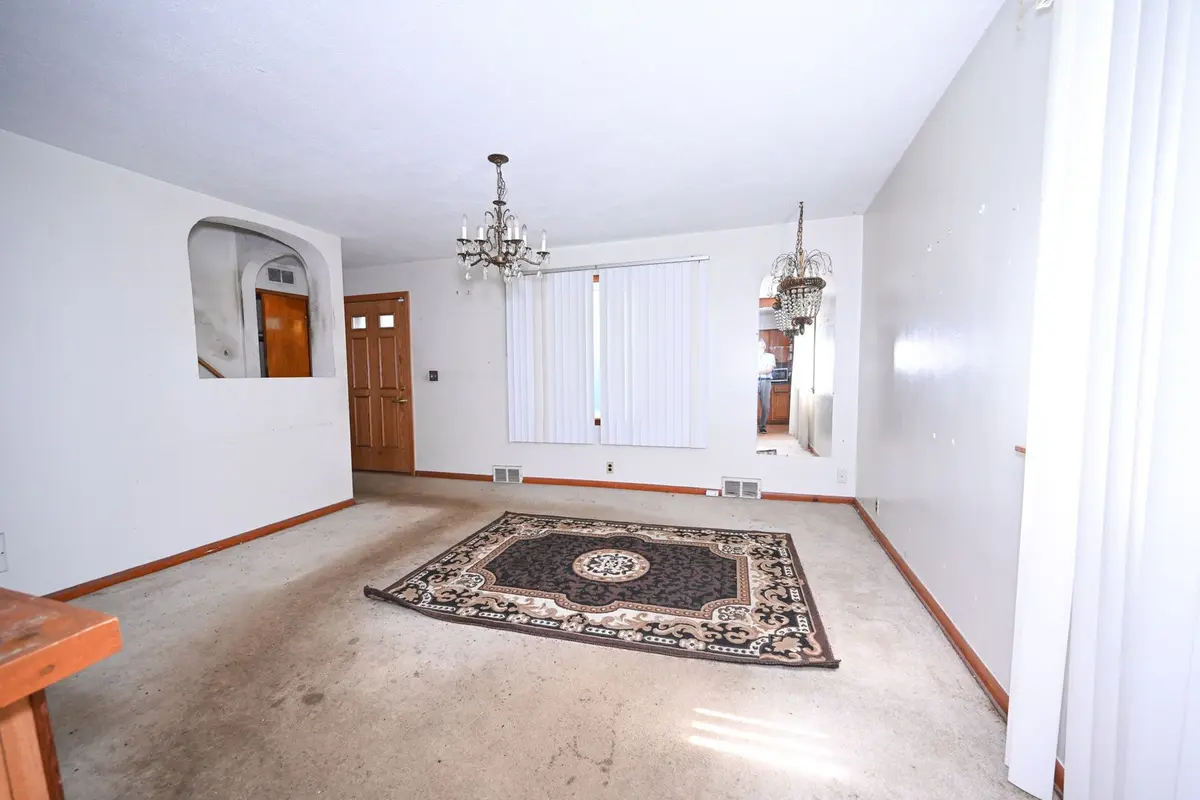 424 N Poplar Avenue