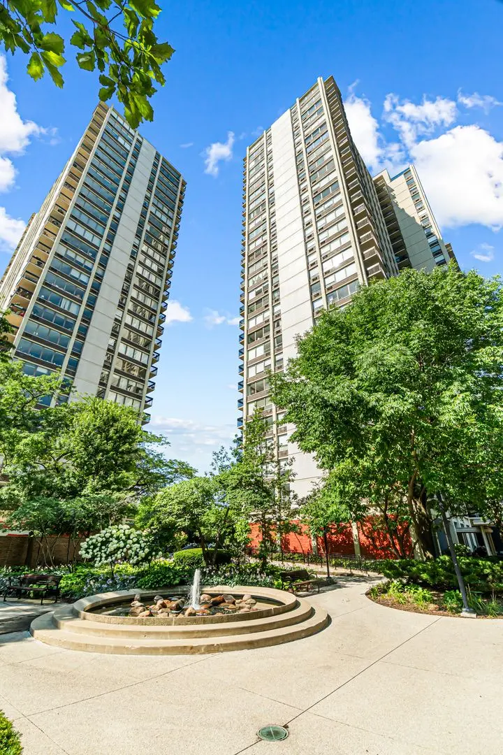 1360 N Sandburg Terrace