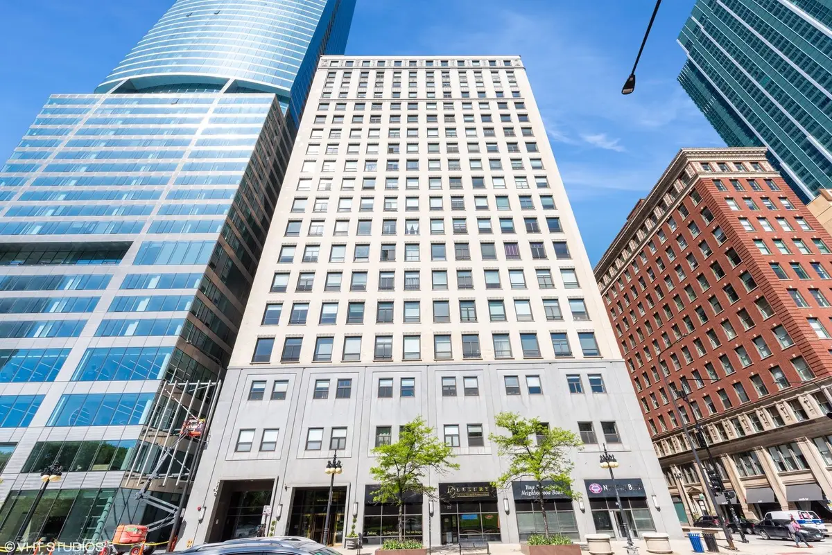 910 S Michigan Avenue