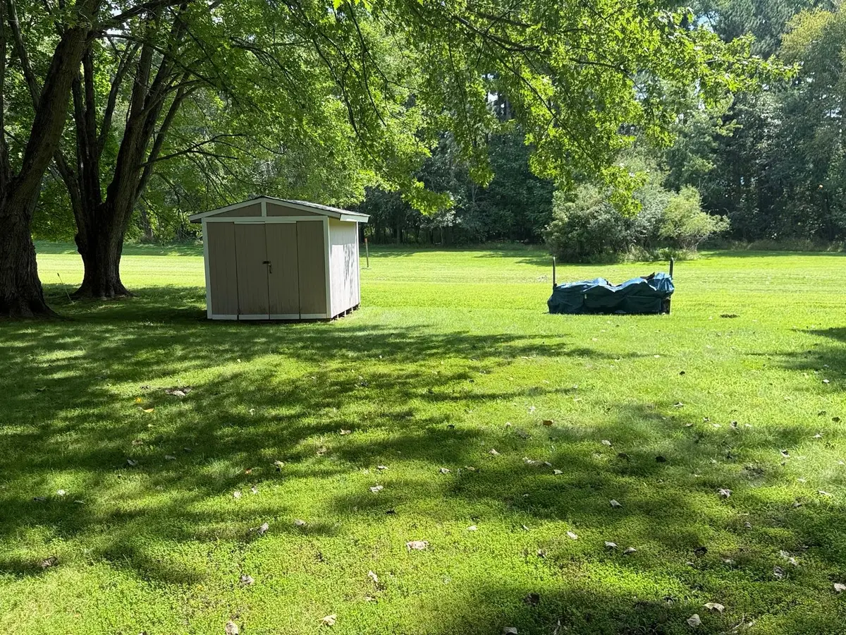 15-34 Woodhaven Lakes