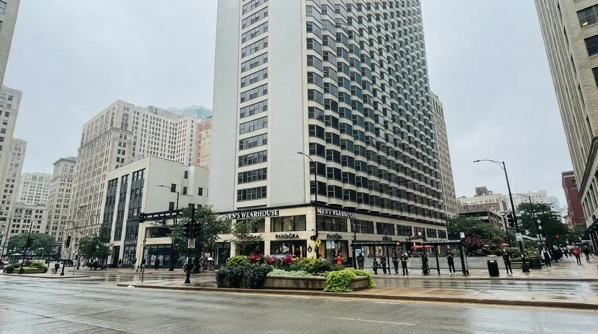 535 N Michigan Avenue