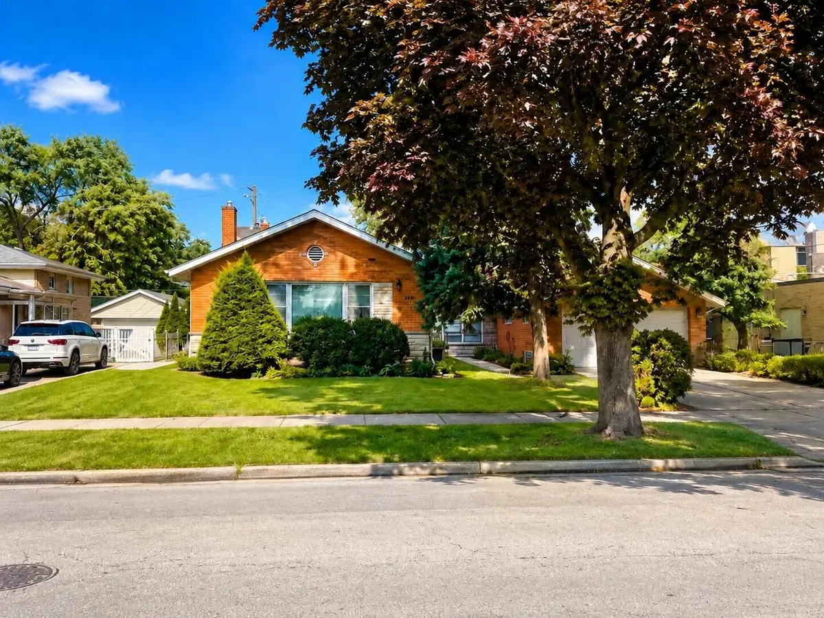 1034 Forest Road